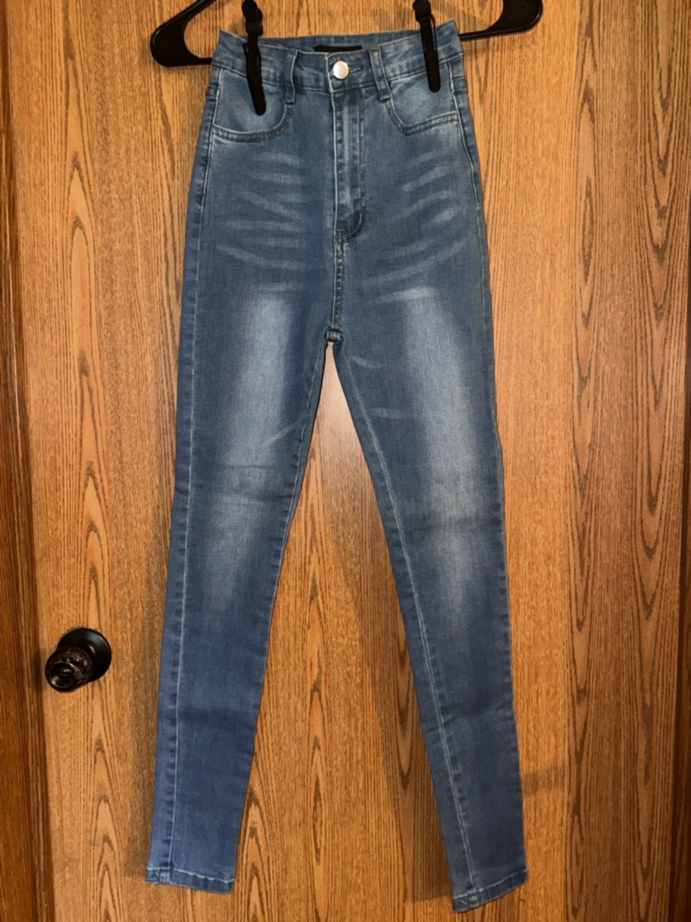 NVGTN Women's Skinny Jeans - Medium Blue Wash